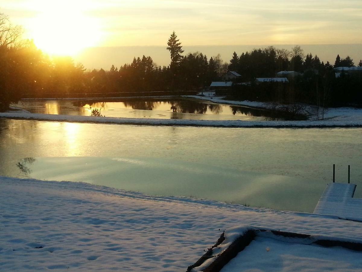 Lieux-Au-Lac Augignac Luaran gambar